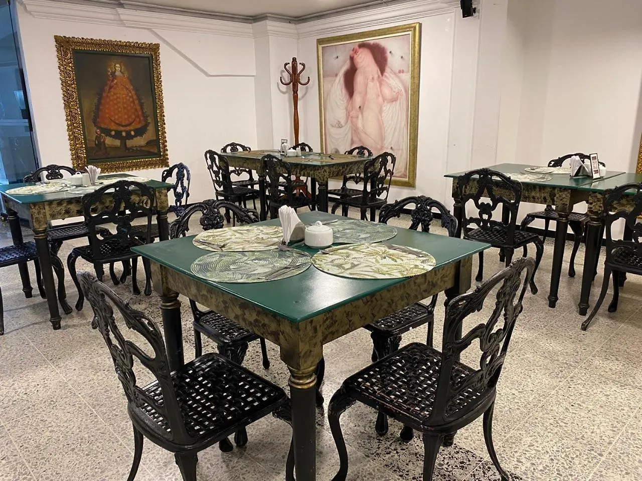 Tama Hotel Granada Real Cali