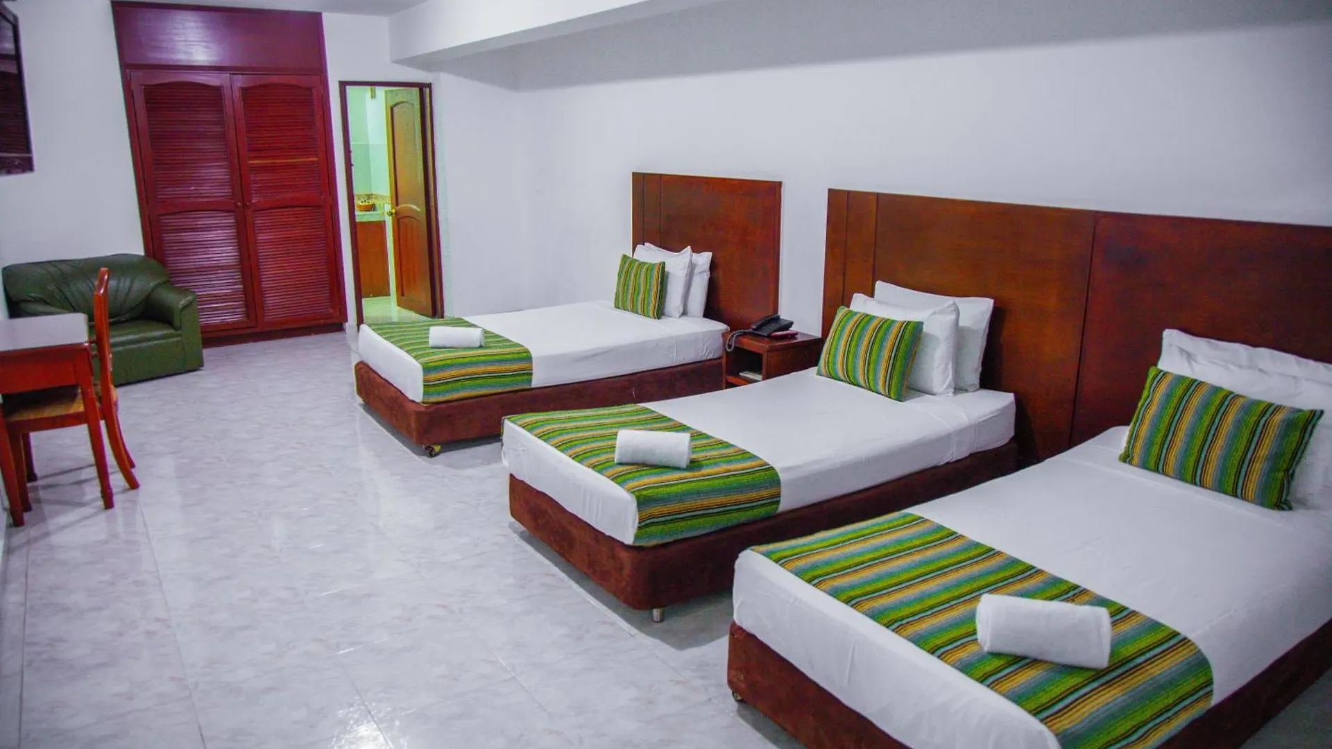Hotel Granada Real Cali
